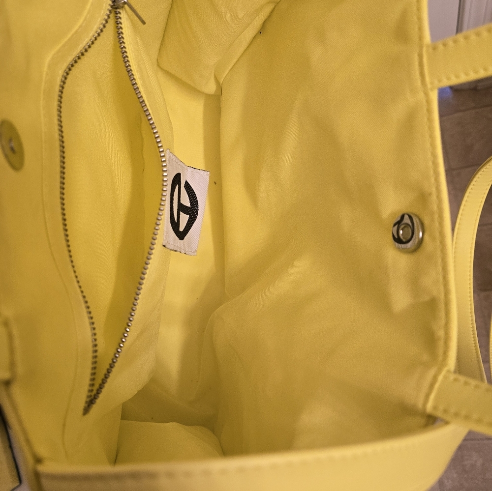 Telfar Yellow Tote Bag - Picture 6 of 9